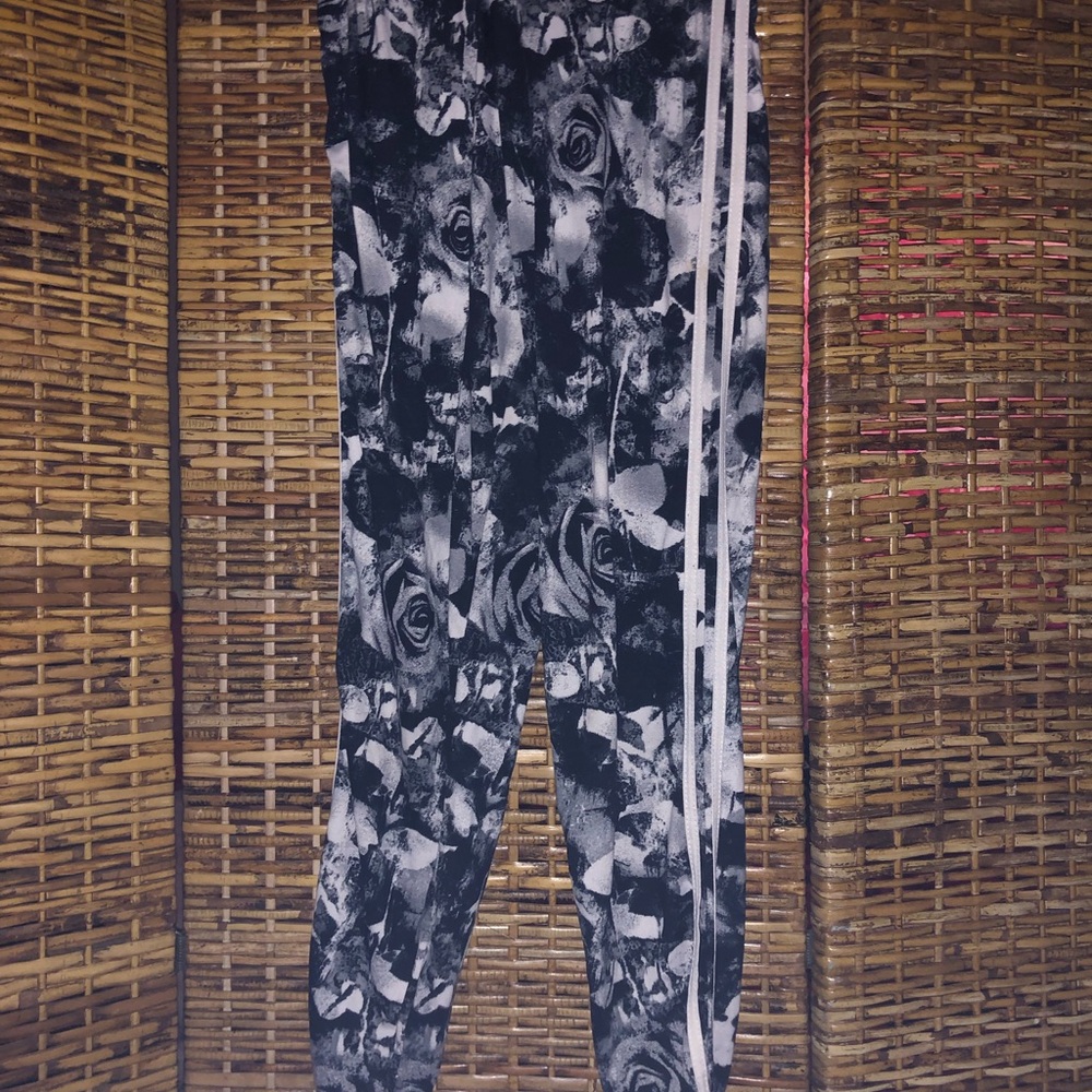 Eye Candy, Small, Black, Grey, & White